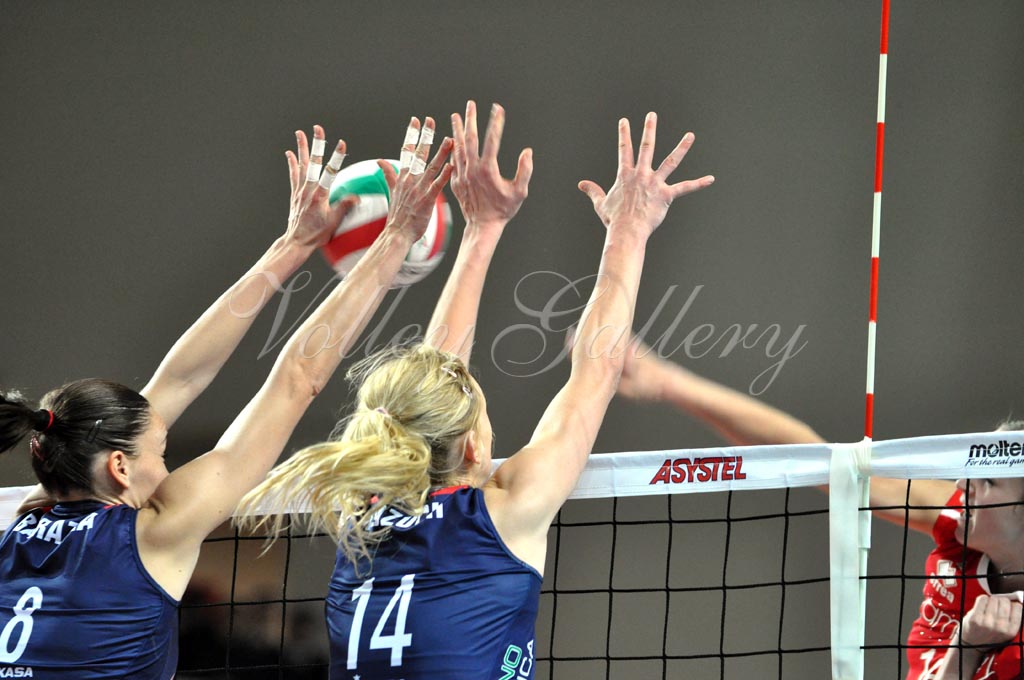 Asystel NO Yamamay (26)